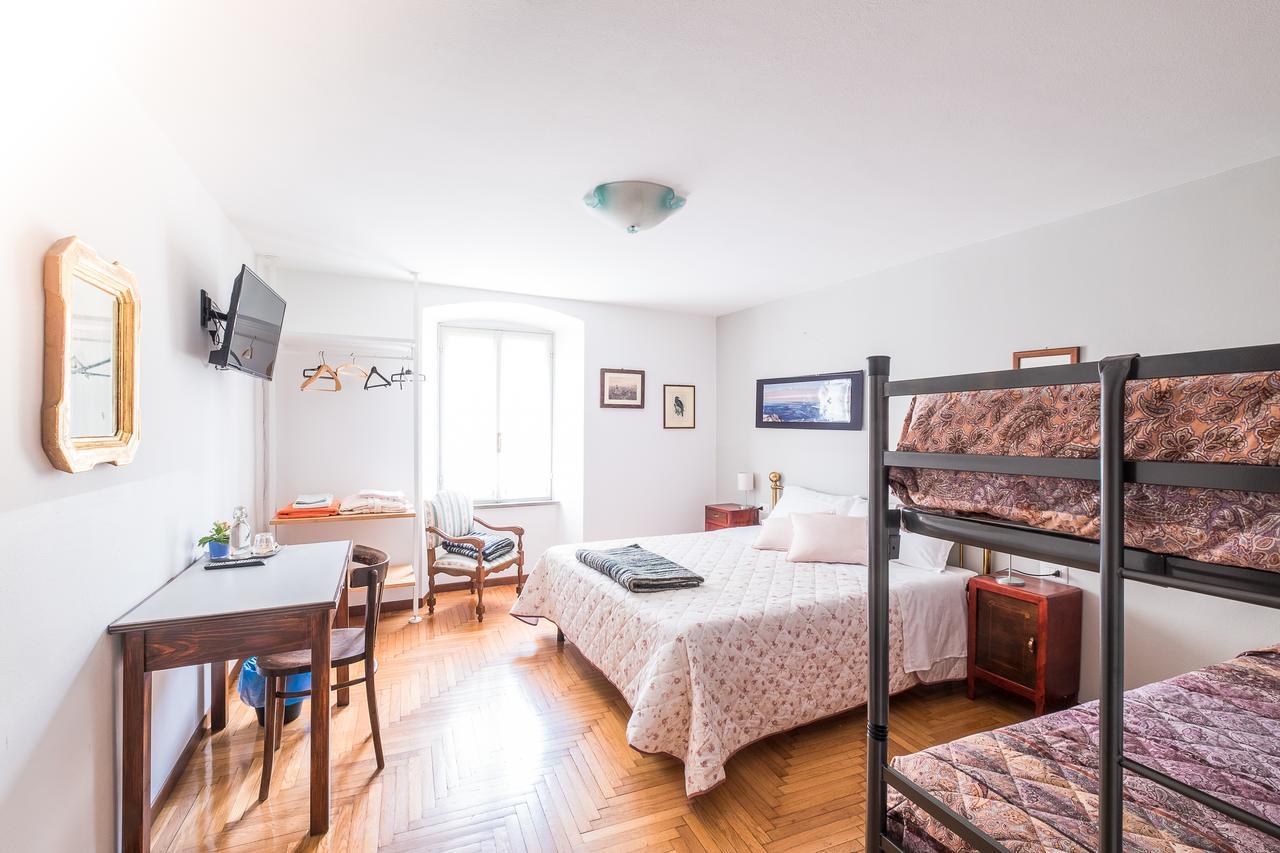 Hotel A Due Passi à Bergame Extérieur photo